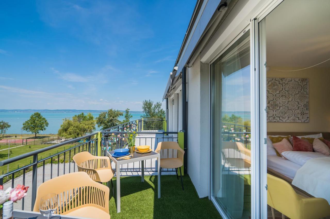 MF Adriana Panorama Apartment Siofok Bagian luar foto