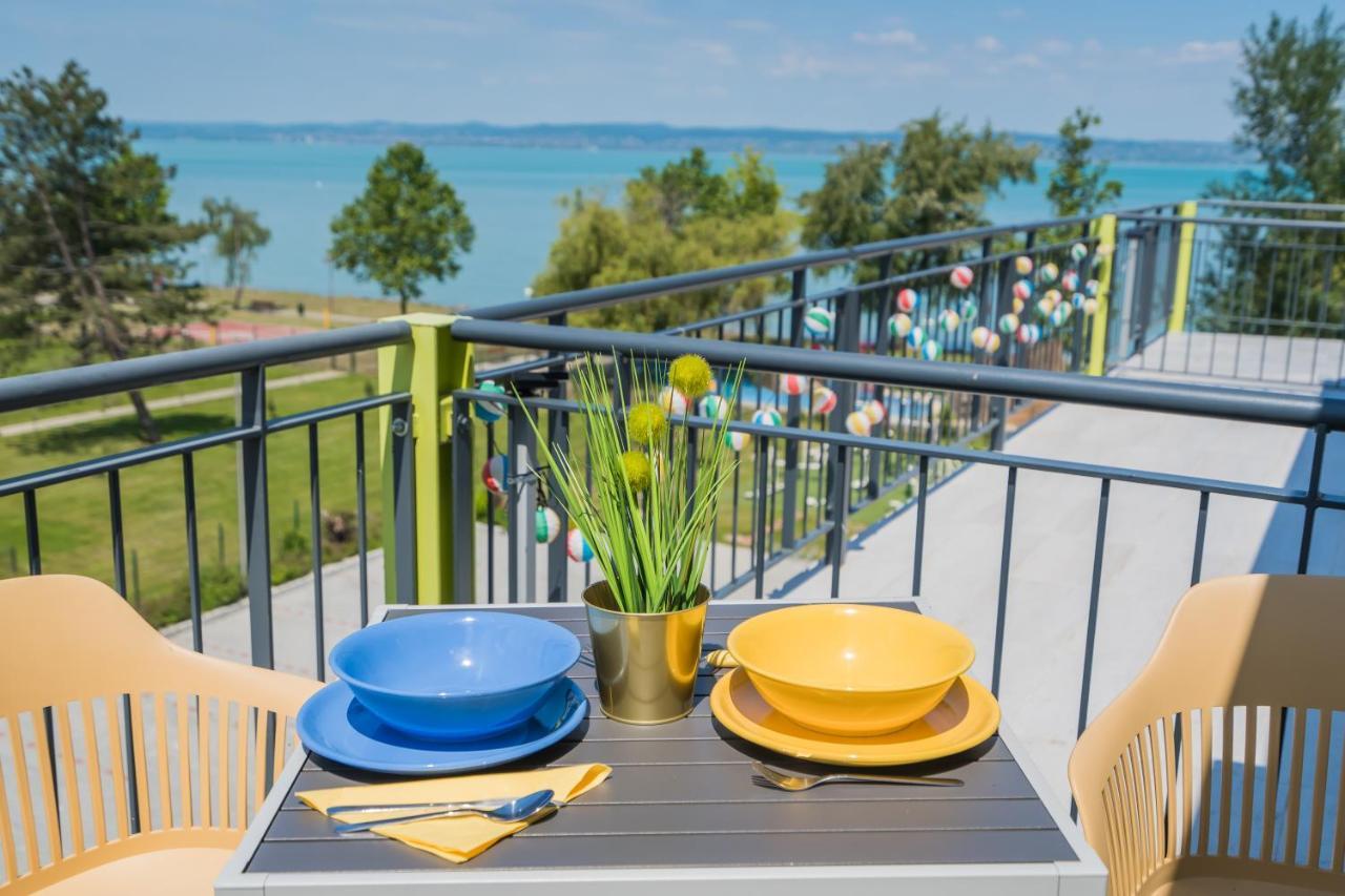 MF Adriana Panorama Apartment Siofok Bagian luar foto