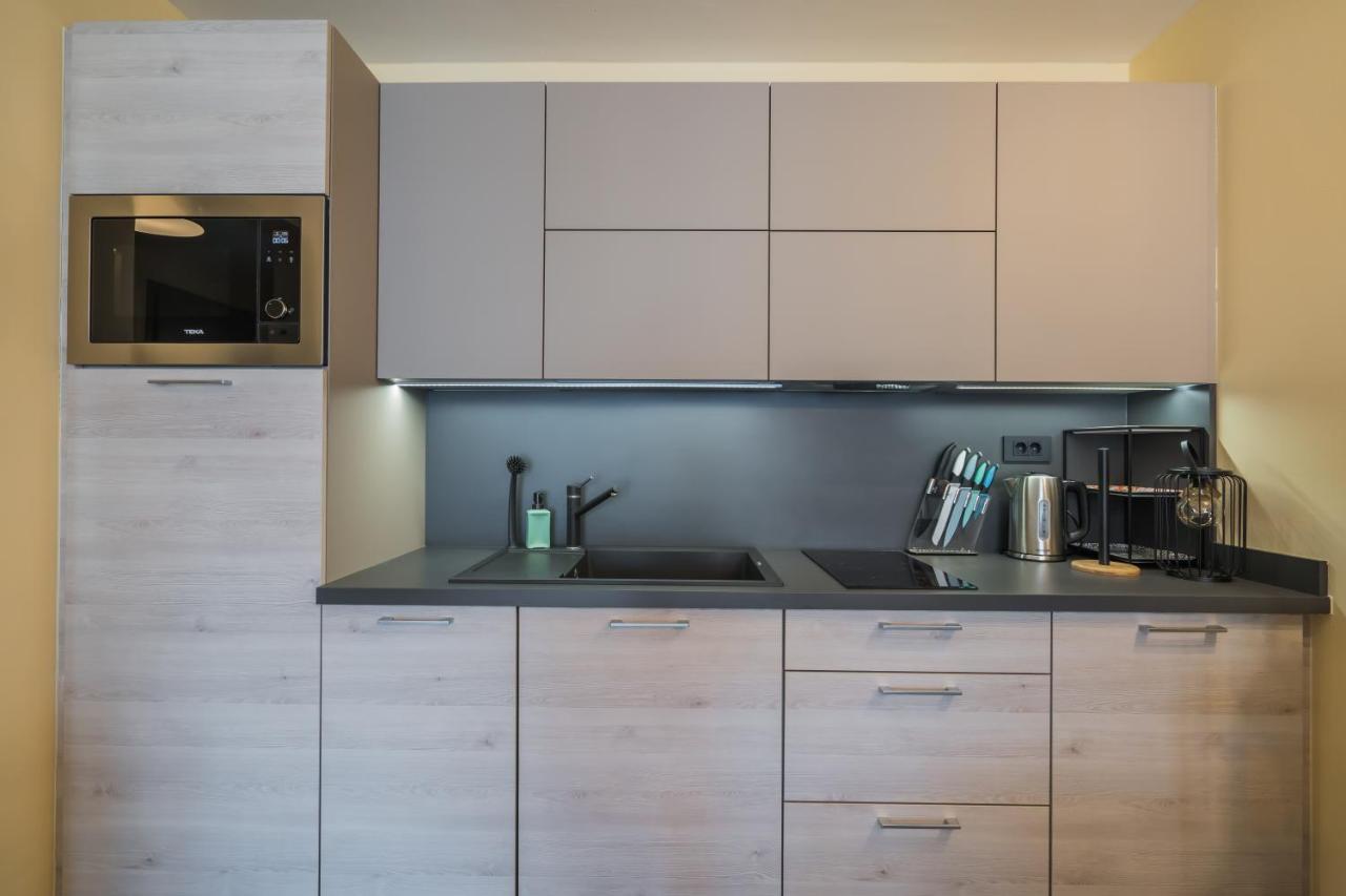 MF Adriana Panorama Apartment Siofok Bagian luar foto
