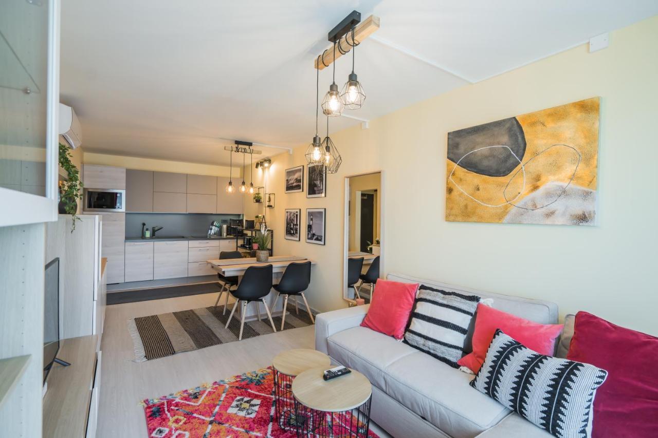 MF Adriana Panorama Apartment Siofok Bagian luar foto